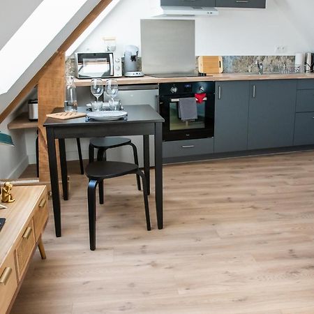Confortable T1Bis Renove, Au Coeur D'Un Bourg Calme La Chapelle-Neuve  Exteriör bild